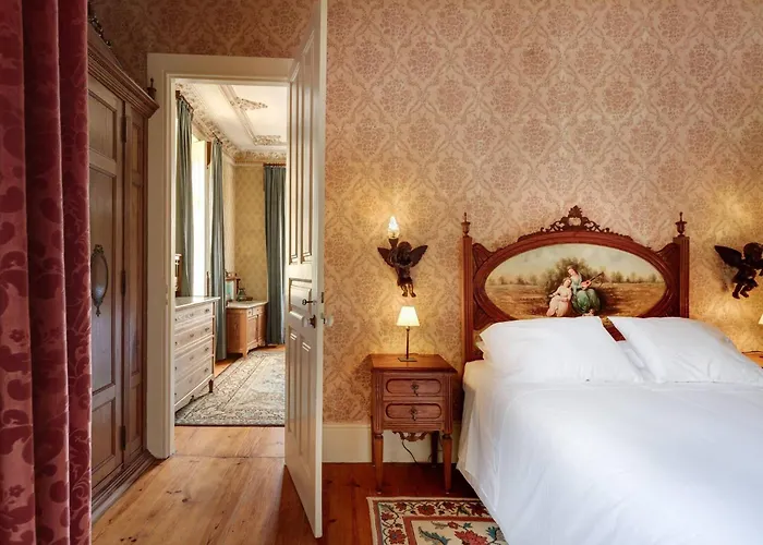 Foz Townhouse- Sea, Garden & Garage ポルト