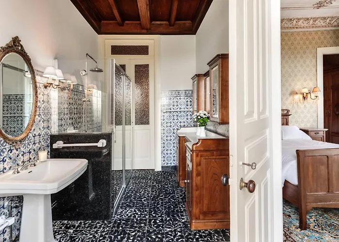 Foz Townhouse- Sea, Garden & Garage * Porto