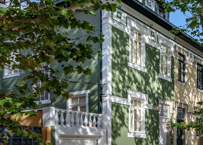 Foz Townhouse- Sea, Garden & Garage بيت للعطل